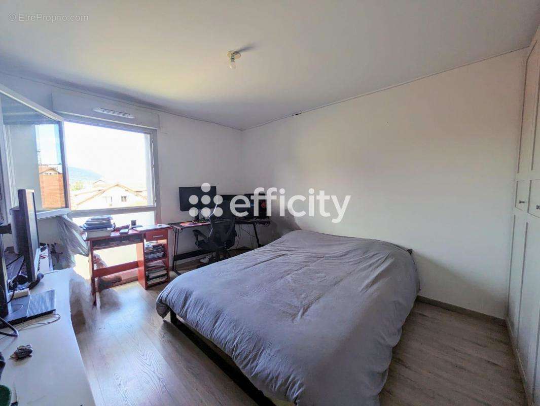 Appartement à AIX-LES-BAINS