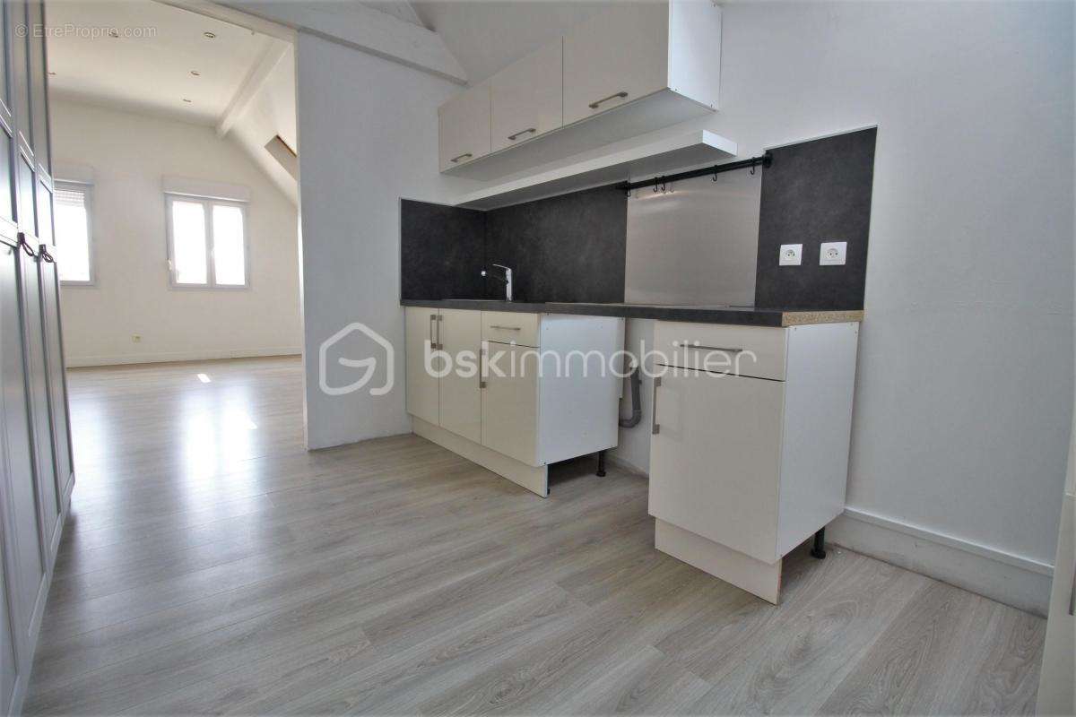 Appartement à BONNIERES-SUR-SEINE