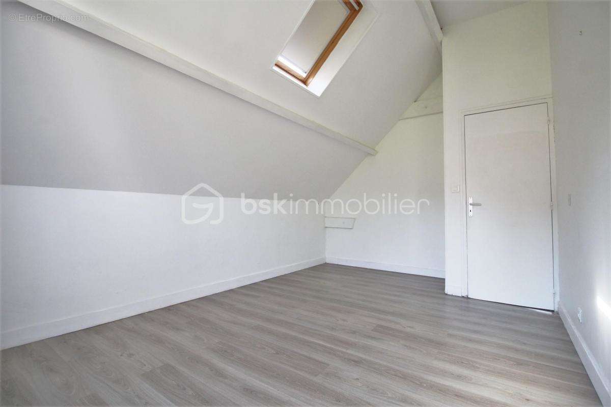 Appartement à BONNIERES-SUR-SEINE