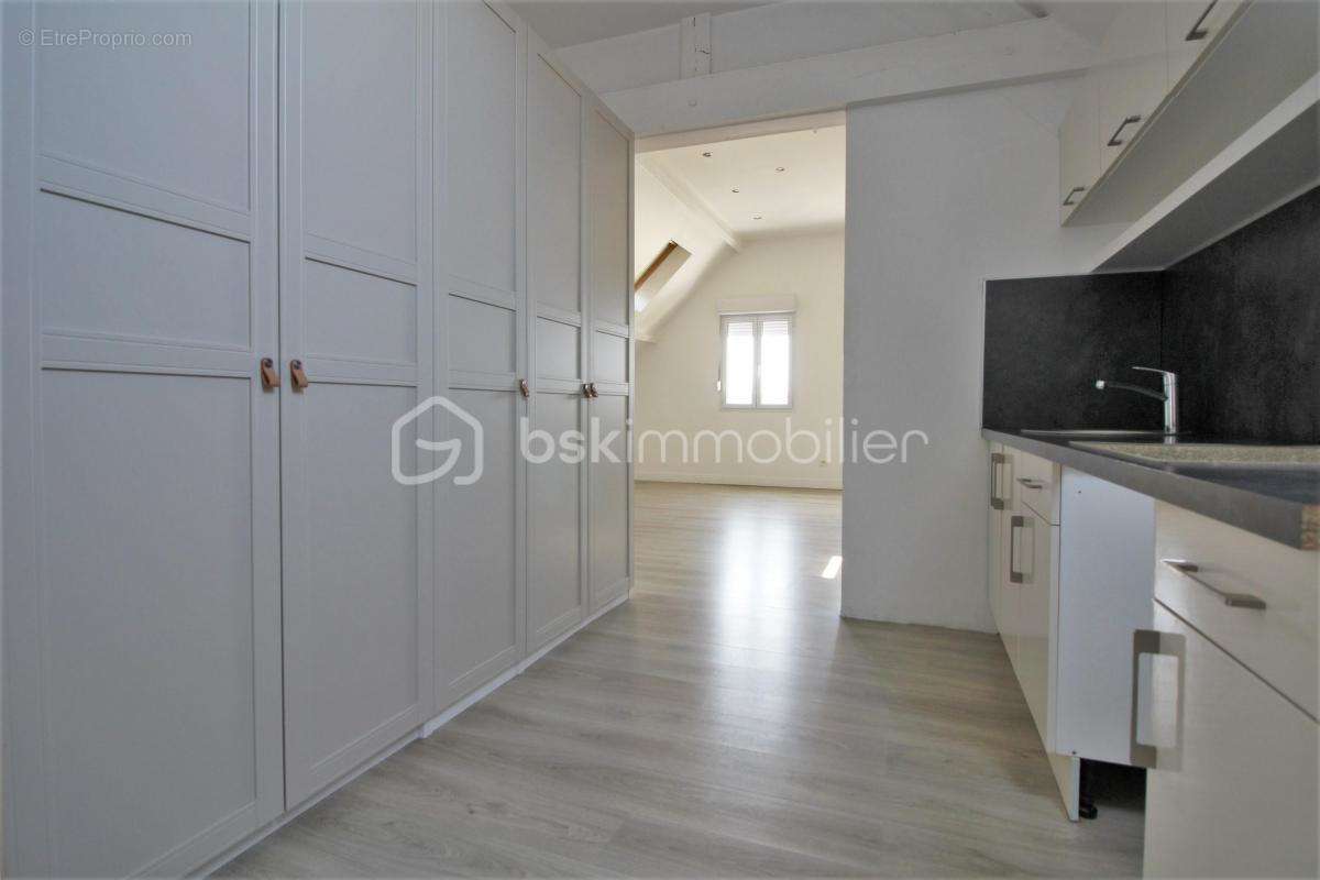 Appartement à BONNIERES-SUR-SEINE