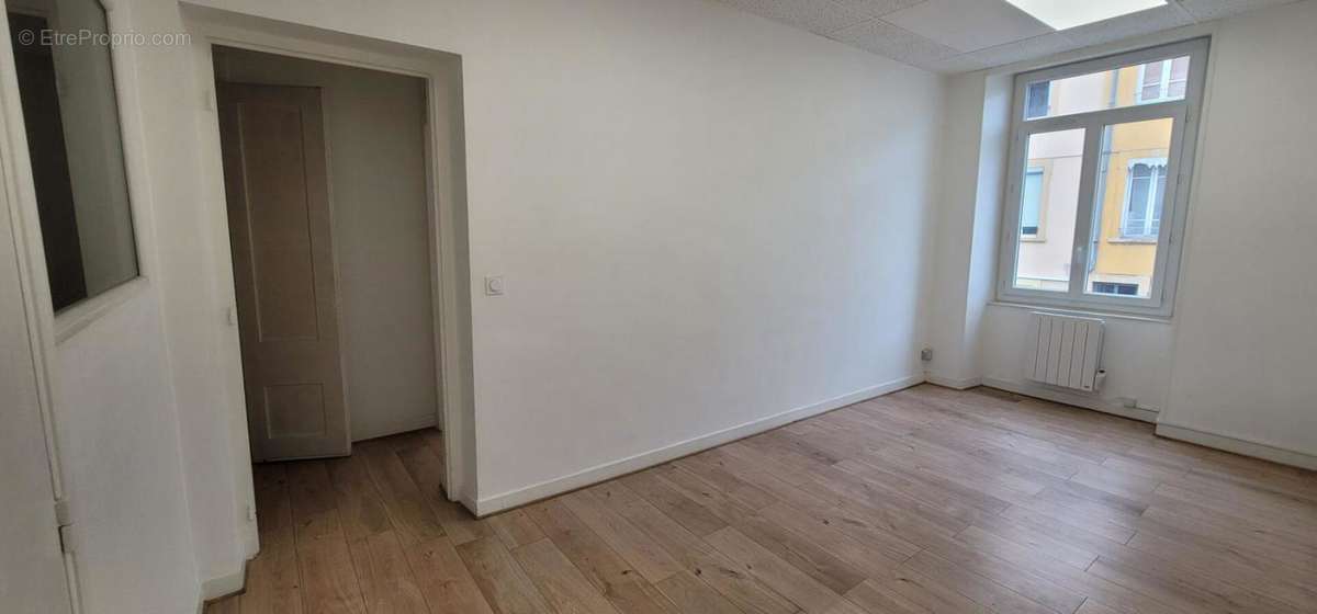 Appartement à LYON-9E