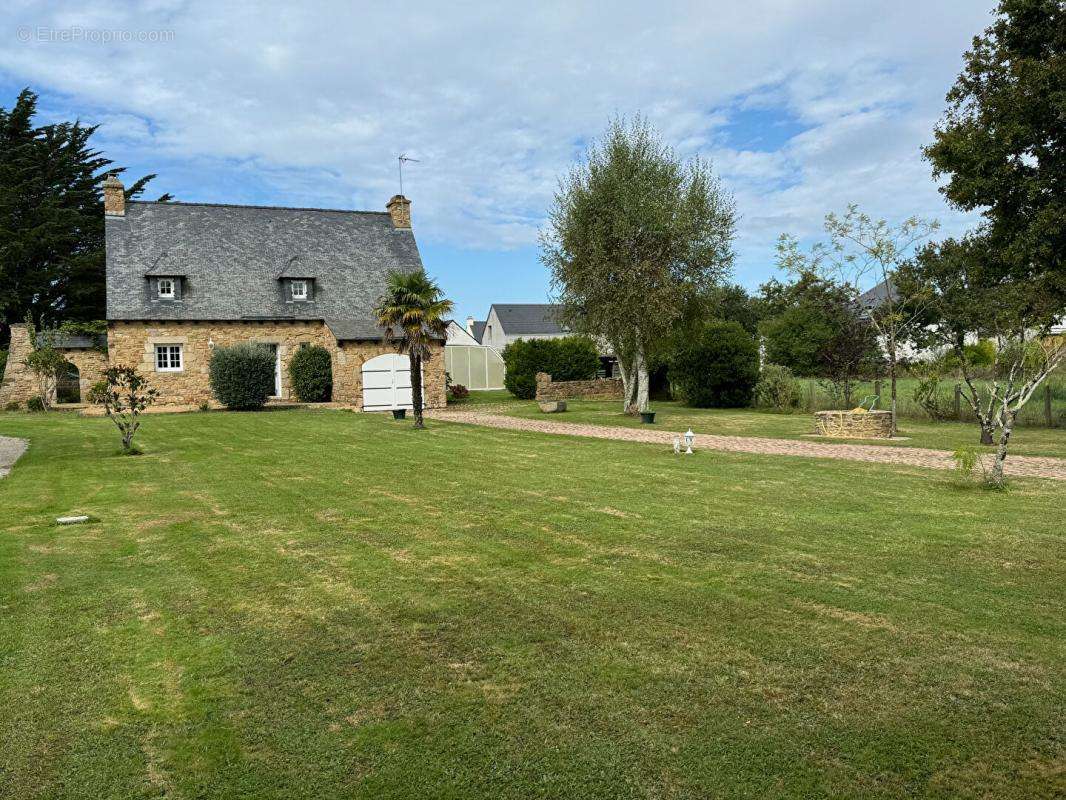 Maison à SAINT-ARMEL