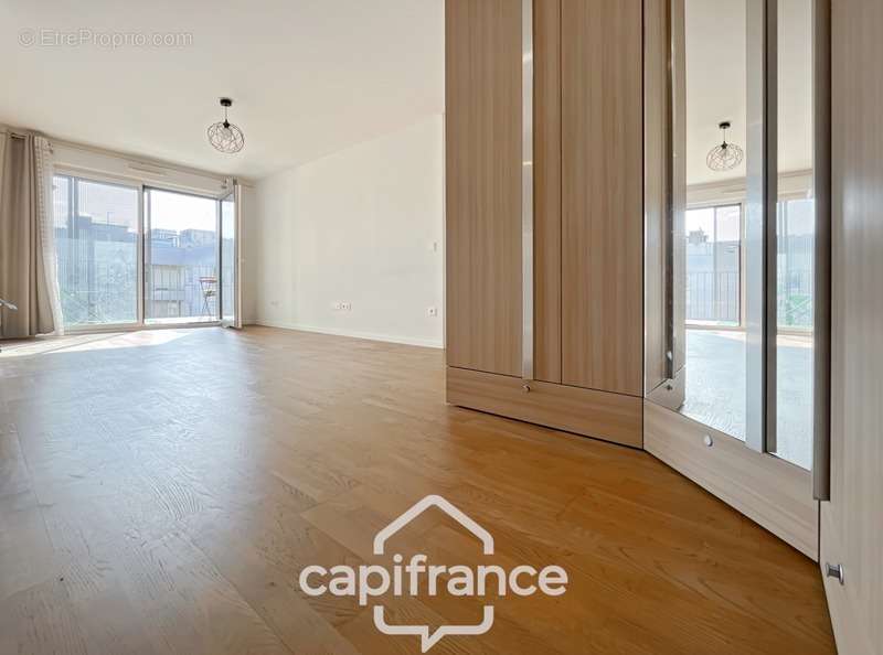 Appartement à NOGENT-SUR-MARNE