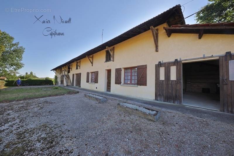 Maison à COLIGNY