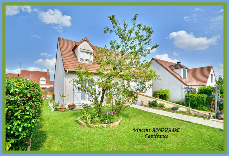 Maison à SAINT-GERMAIN-LES-ARPAJON