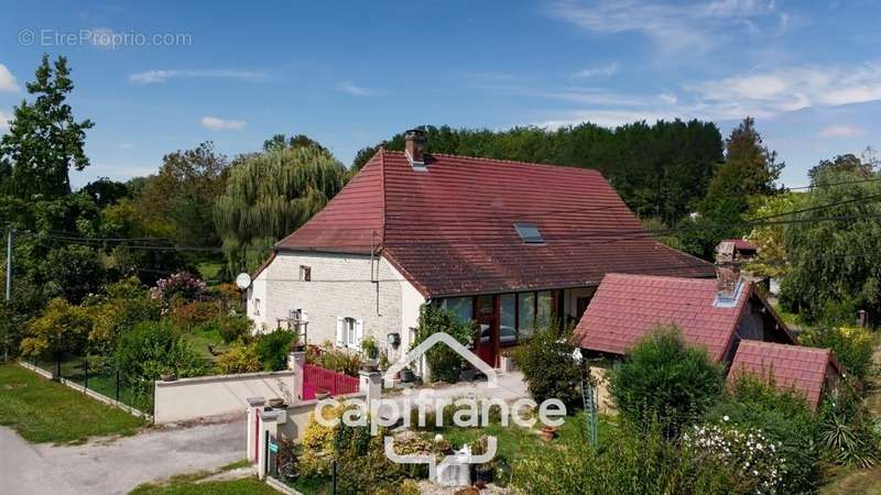 Maison à LOUHANS