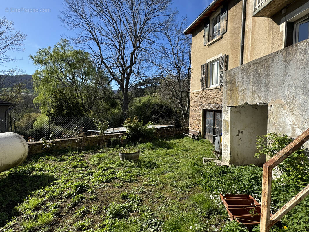 Maison à VAUGNERAY