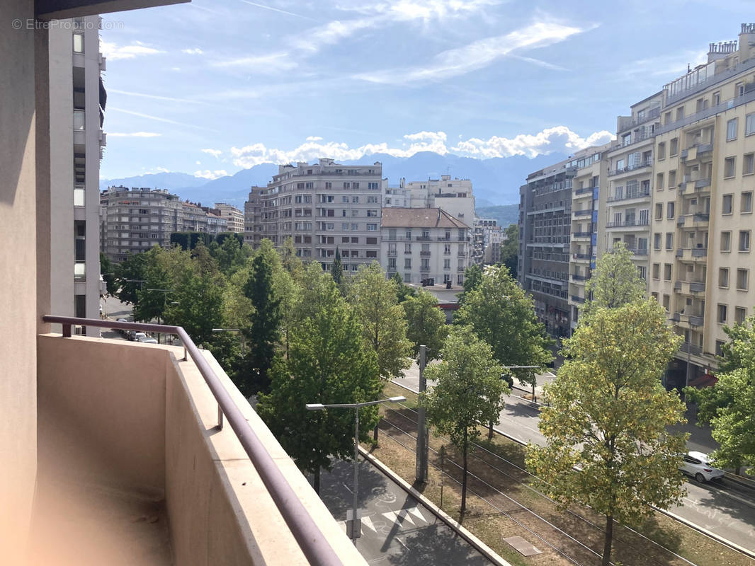 Appartement à GRENOBLE