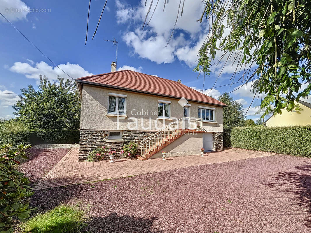 Maison à SAINT-ANDRE-DE-L&#039;EPINE