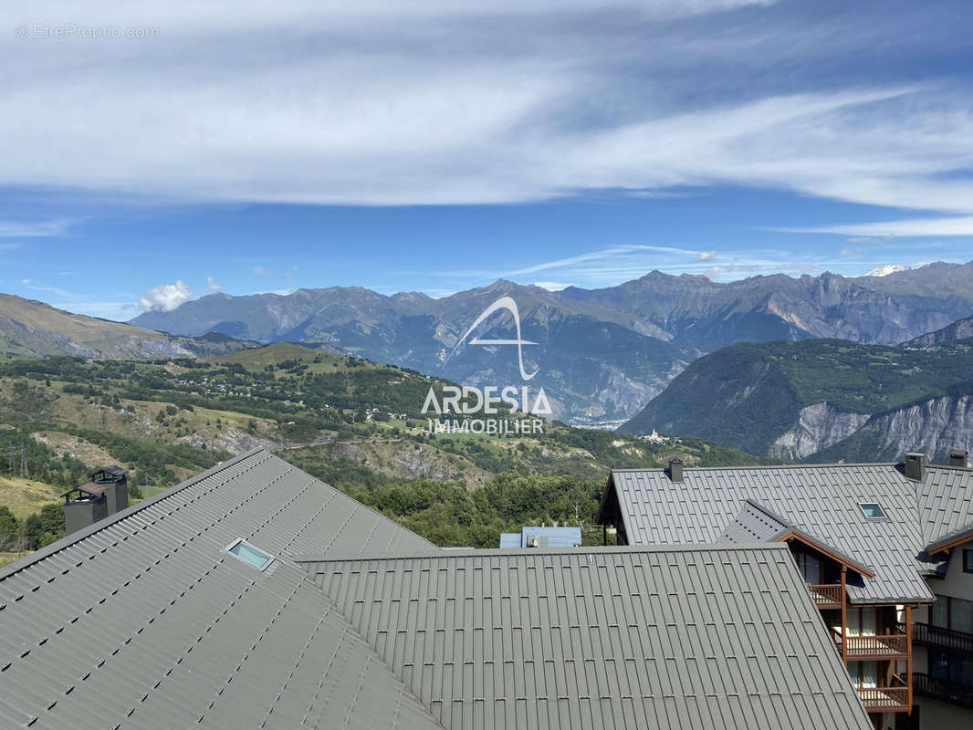 Appartement à LE CHATEL