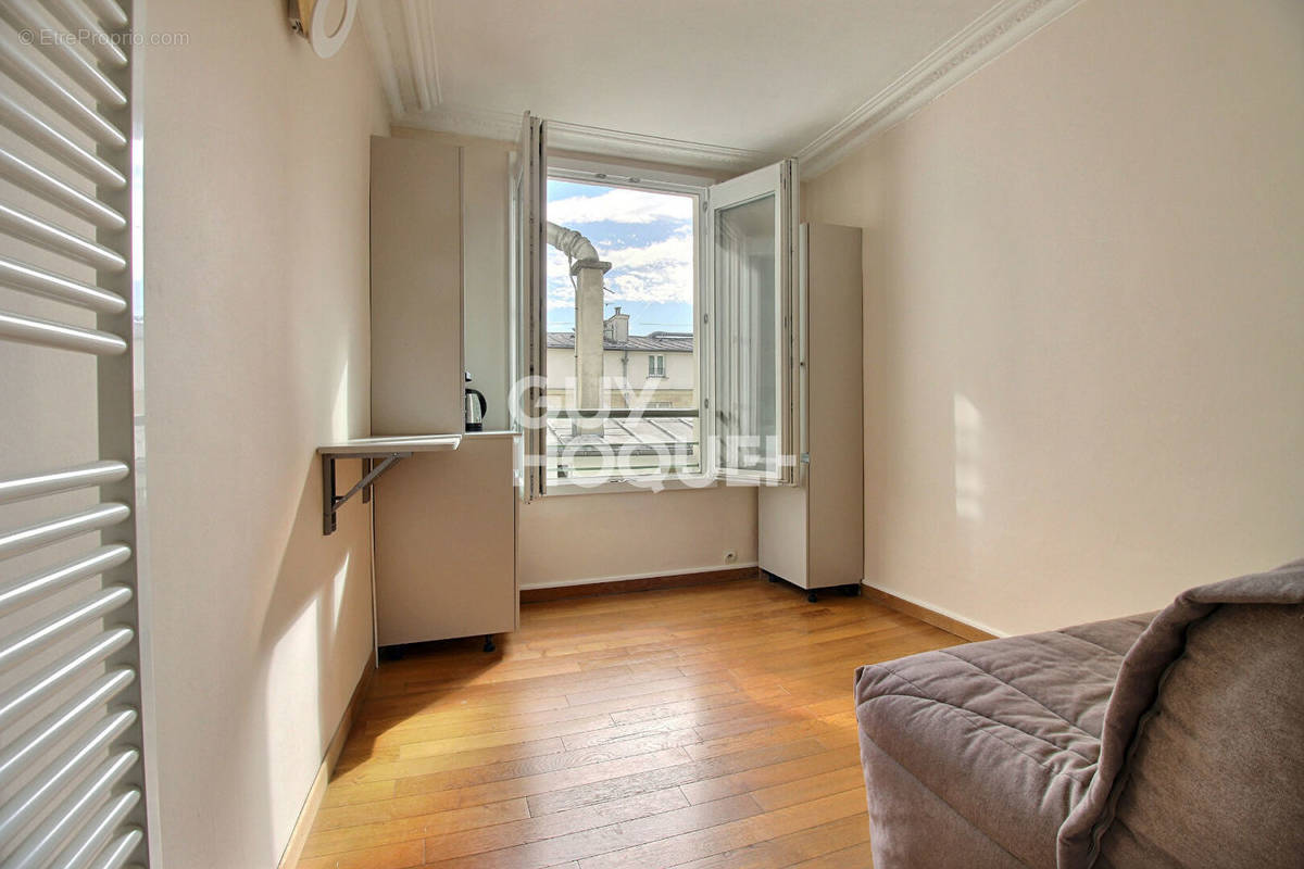 Appartement à PARIS-9E