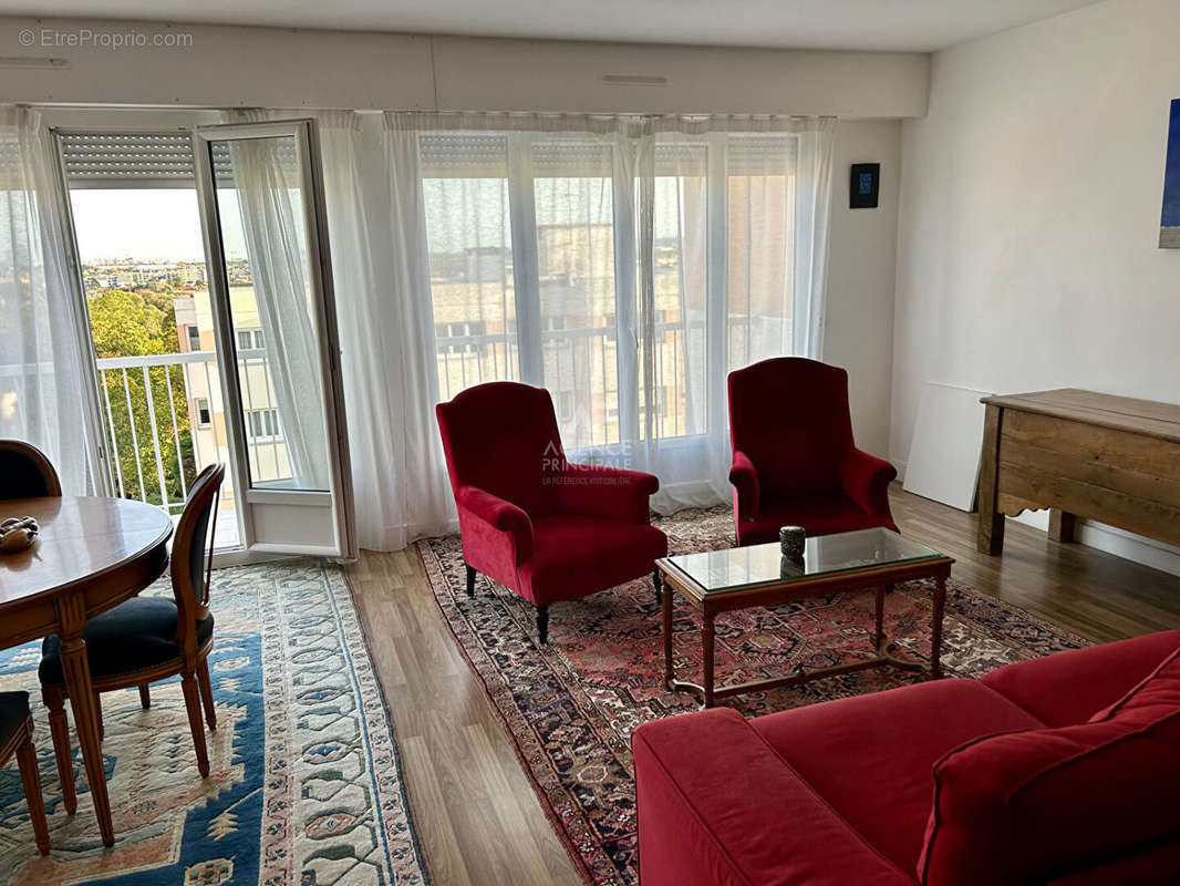 Appartement à MAISONS-LAFFITTE