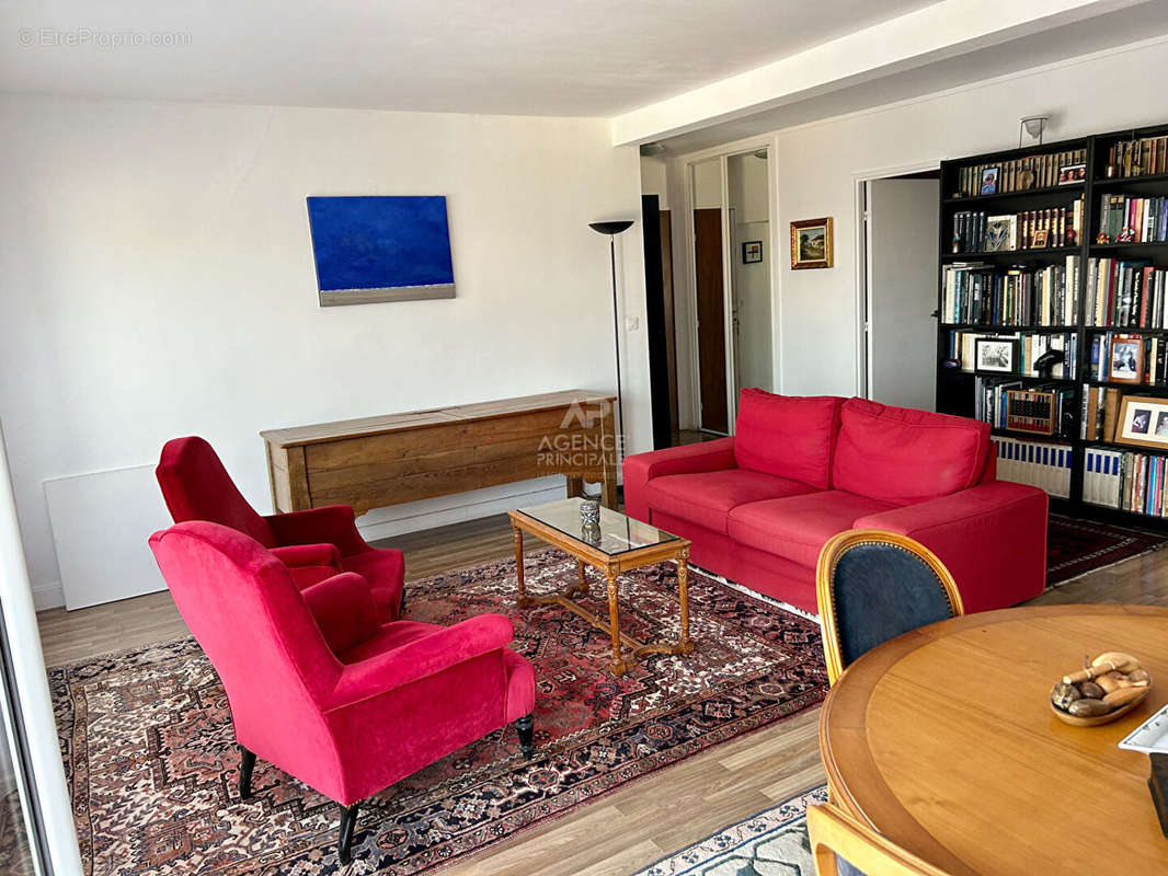 Appartement à MAISONS-LAFFITTE