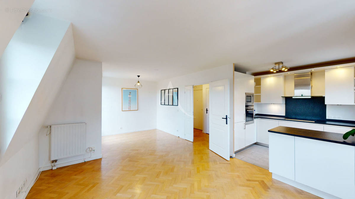 Appartement à MAISONS-ALFORT