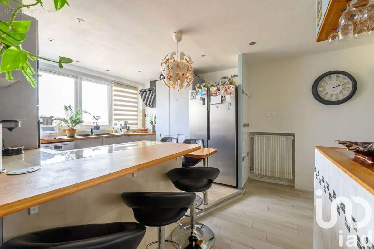 Photo 2 - Appartement à NEUILLY-SUR-MARNE