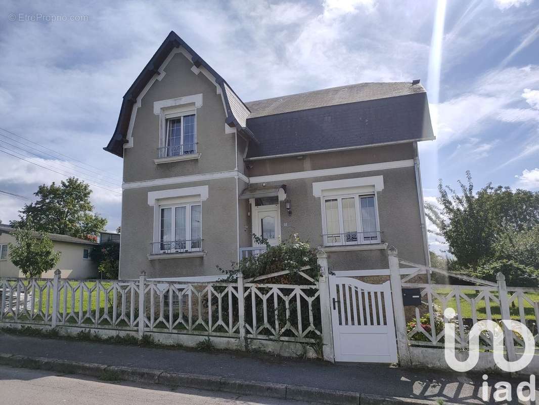 Photo 2 - Maison à GACE