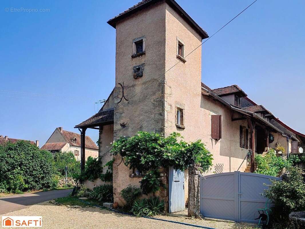 Photo 2 - Maison à SAINT-GENGOUX-LE-NATIONAL