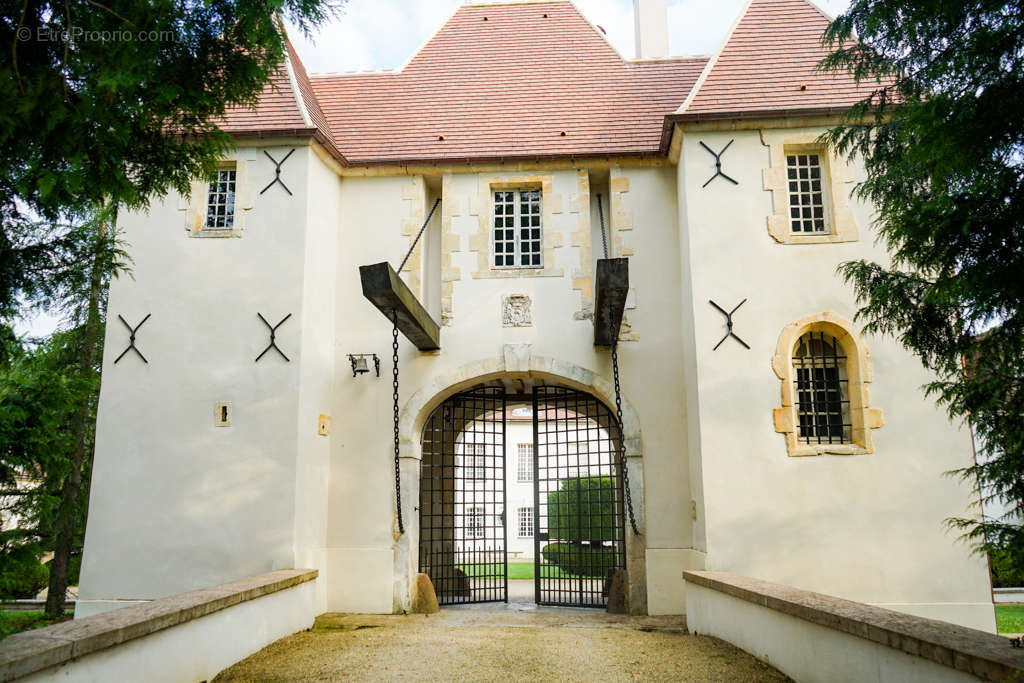 Maison à AUXERRE