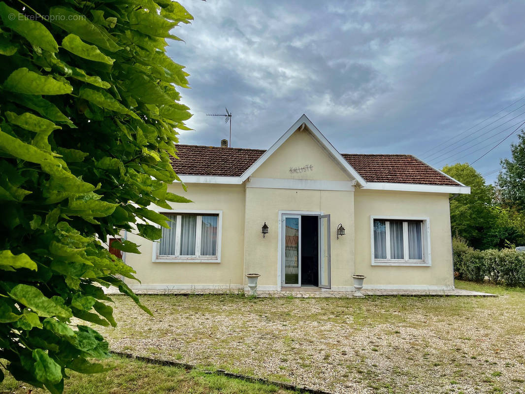 Maison à PESSAC