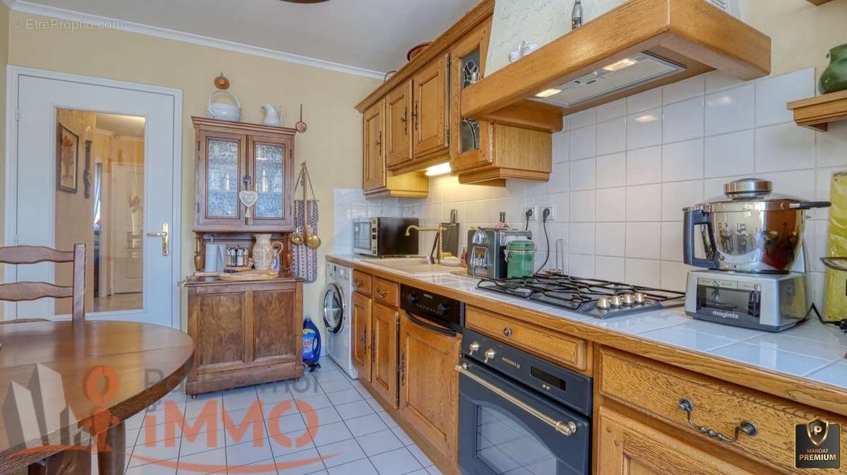 Appartement à SAINT-ETIENNE