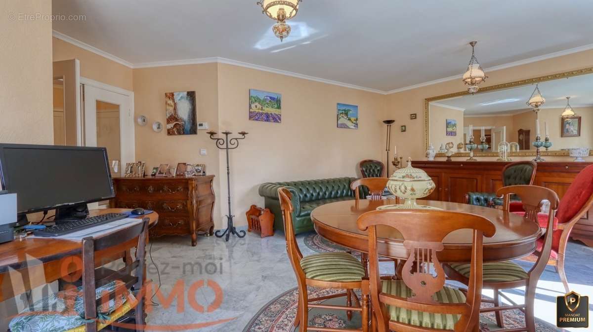 Appartement à SAINT-ETIENNE