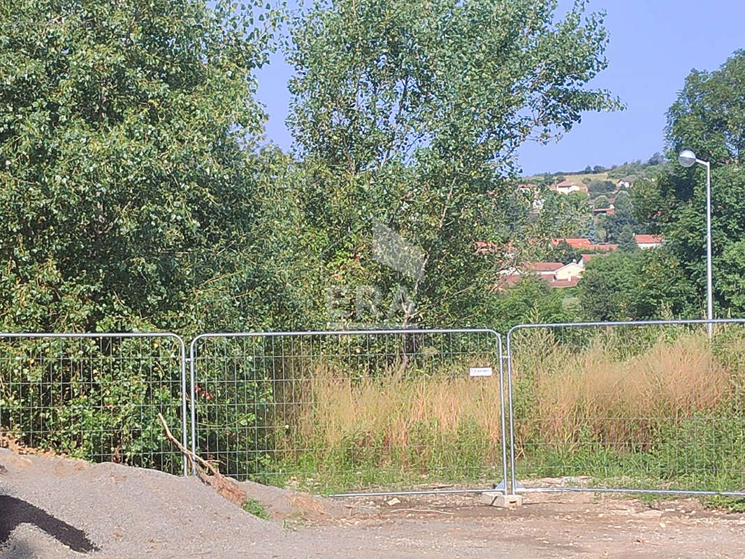 Terrain à SAINT-LAURENT-D&#039;AGNY