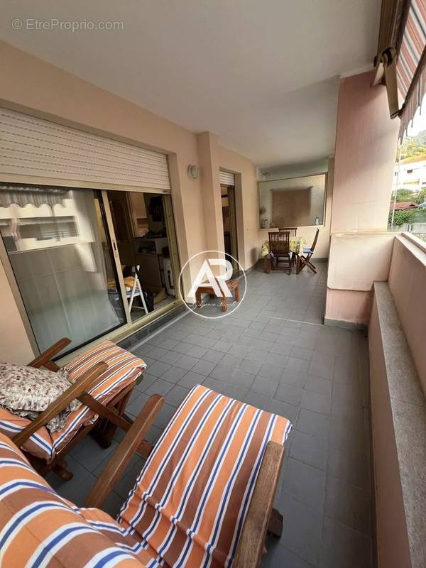 Appartement à ROQUEBRUNE-CAP-MARTIN