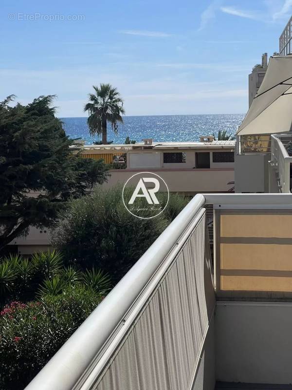 Appartement à ROQUEBRUNE-CAP-MARTIN