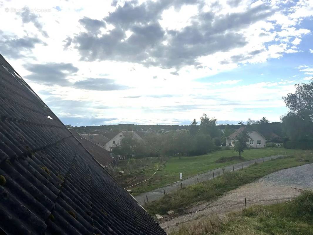 Appartement à BAVILLIERS