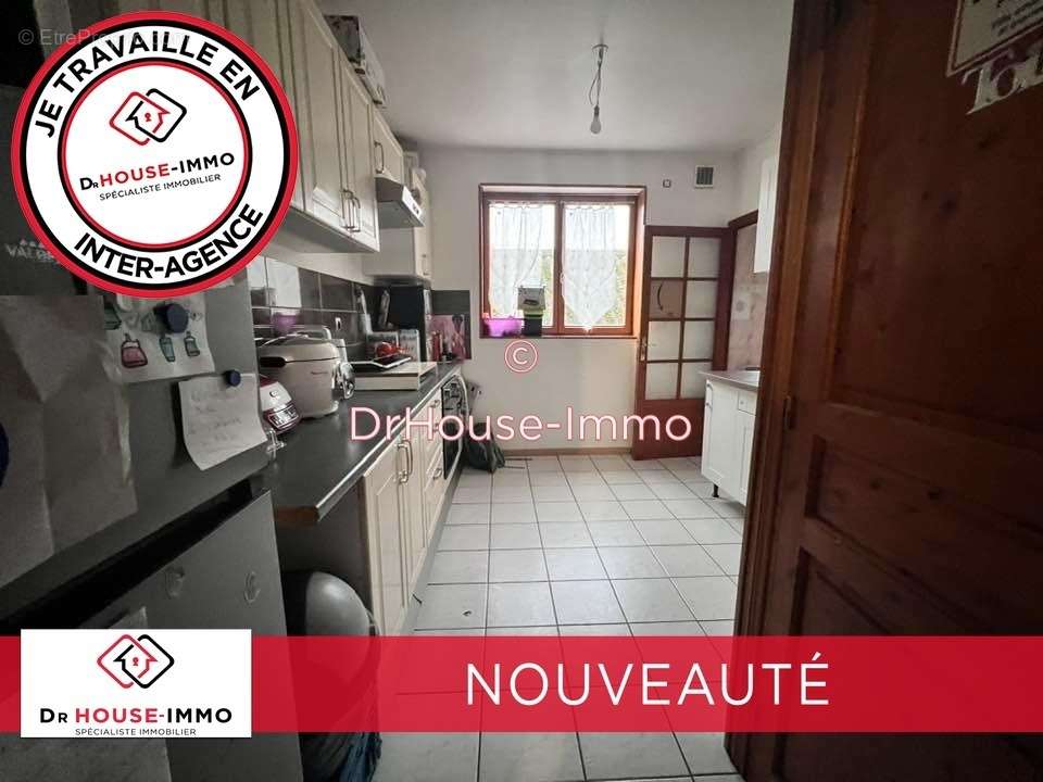 Appartement à CRESPIN