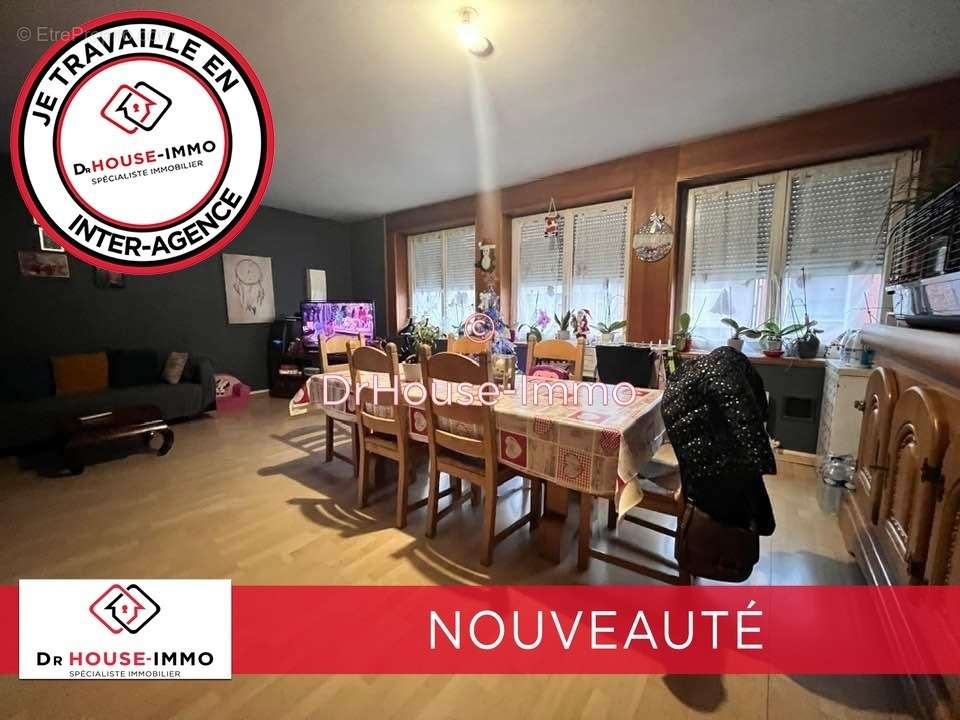 Appartement à CRESPIN