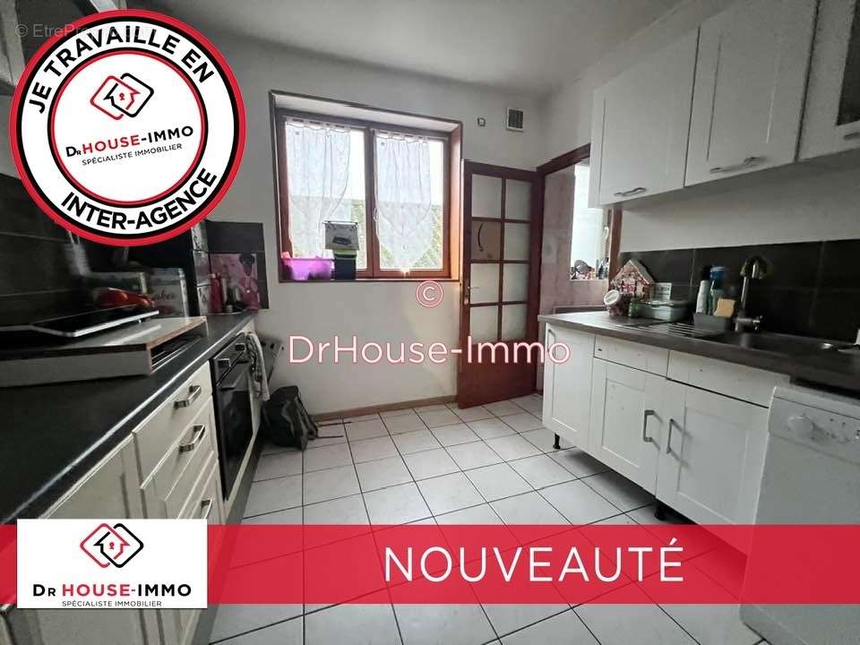 Appartement à CRESPIN