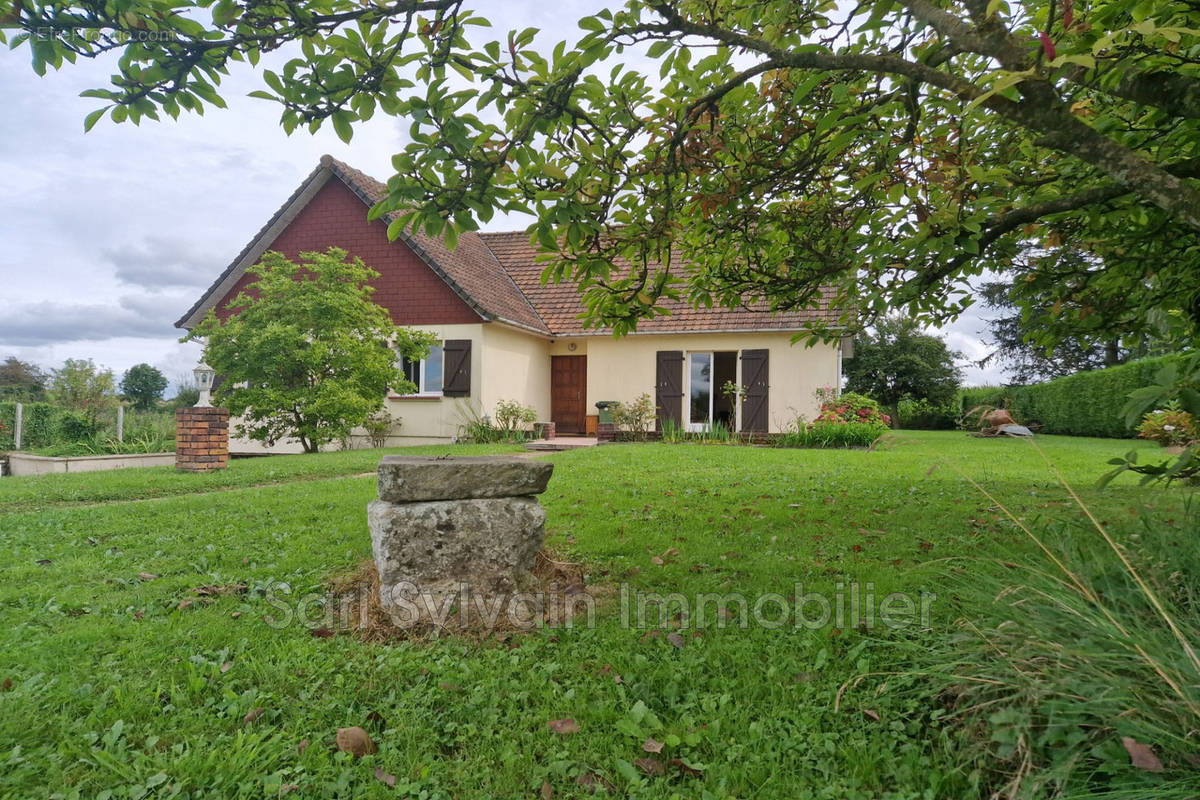 Maison à LACHAPELLE-AUX-POTS