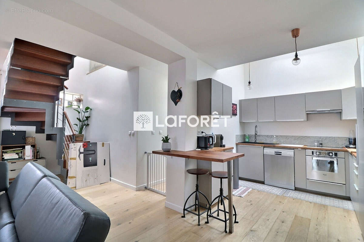 Appartement à RUEIL-MALMAISON