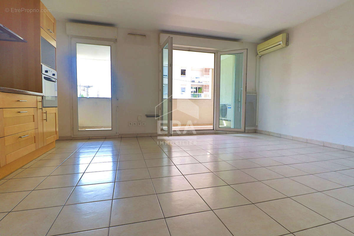 Appartement à MARSEILLE-10E