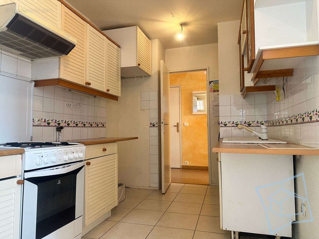 Appartement à MONTIGNY-LE-BRETONNEUX