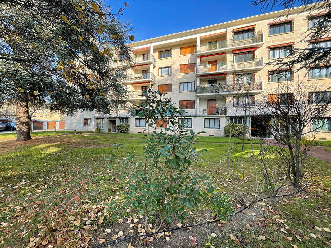 Appartement à LE VESINET