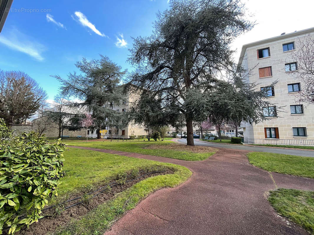 Appartement à LE VESINET