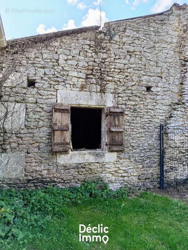 Maison à CHANIERS