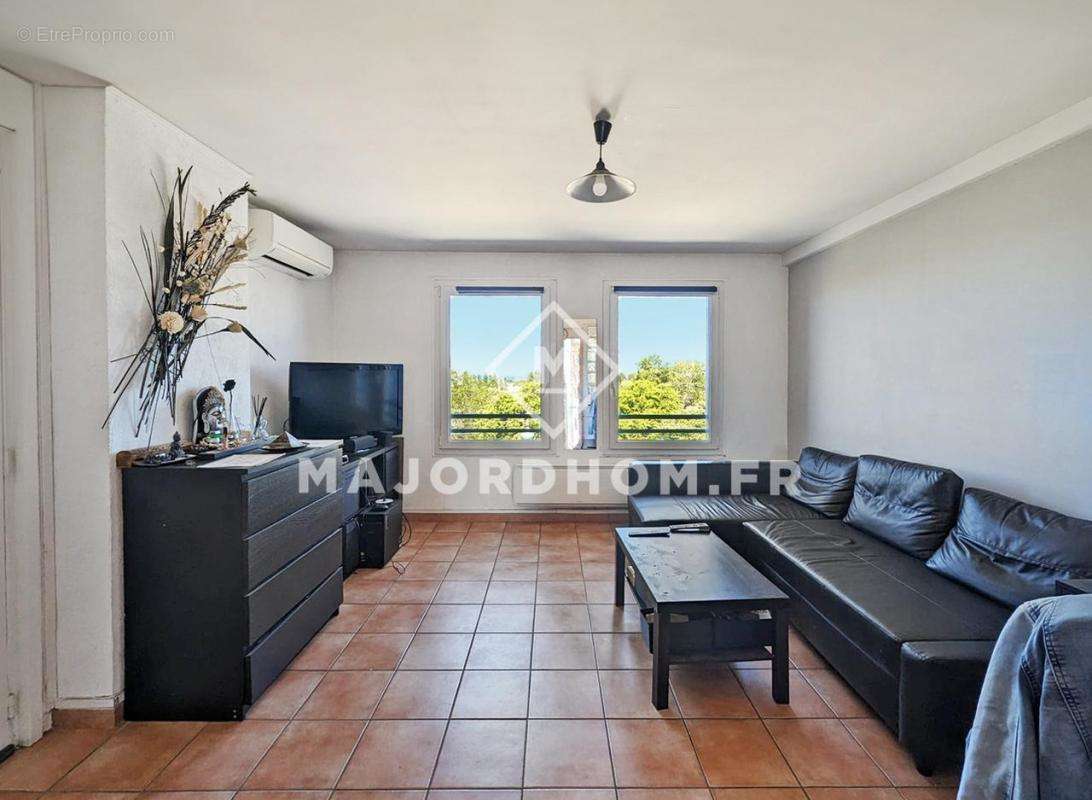 Appartement à MARSEILLE-8E