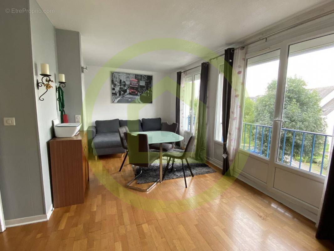 Appartement à OLIVET