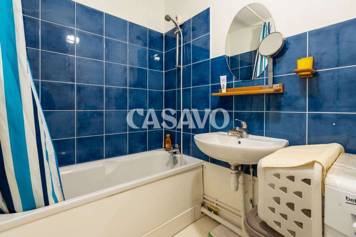 Appartement à PARIS-20E