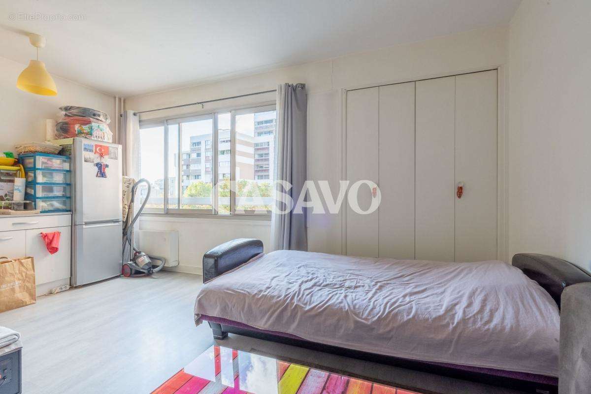 Appartement à PARIS-20E