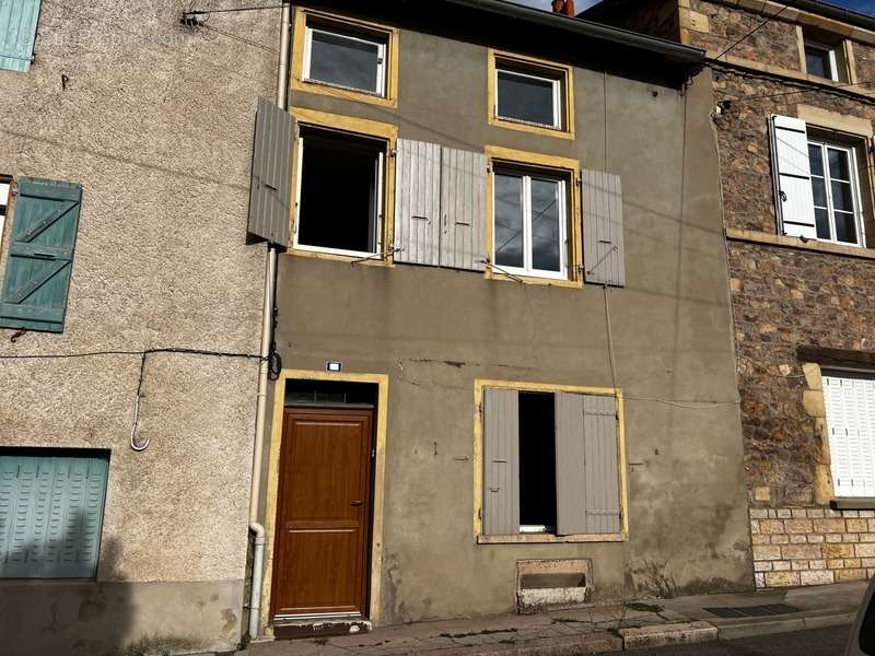 Appartement à CHAUFFAILLES