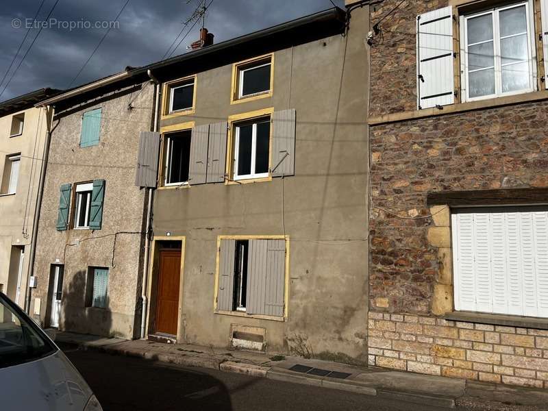 Appartement à CHAUFFAILLES