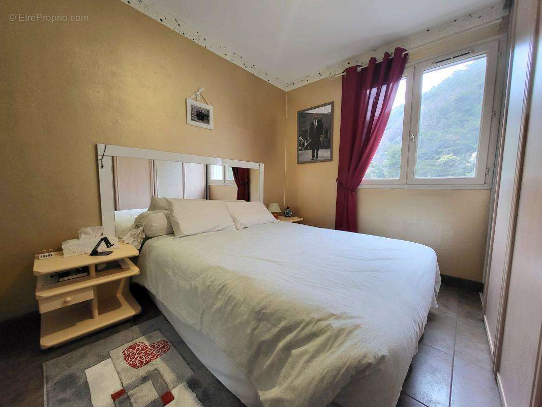 Appartement à ROQUEBRUNE-CAP-MARTIN