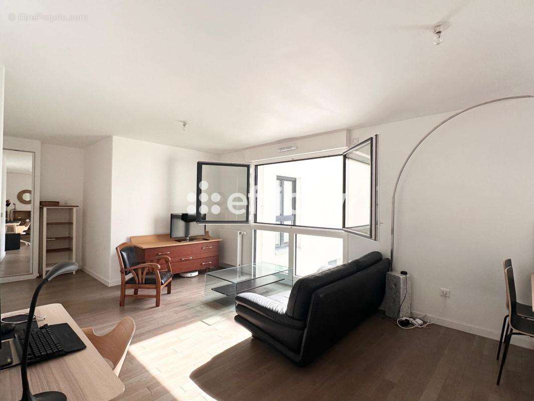 Appartement à ISSY-LES-MOULINEAUX