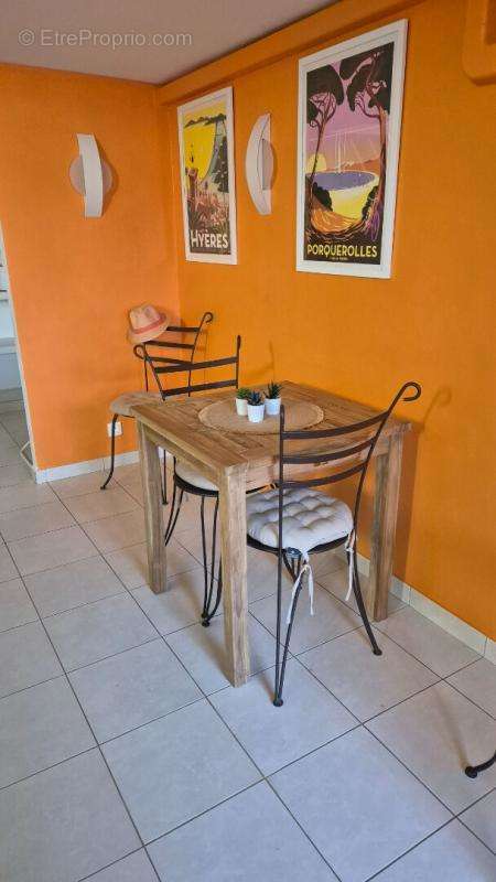 Appartement à HYERES