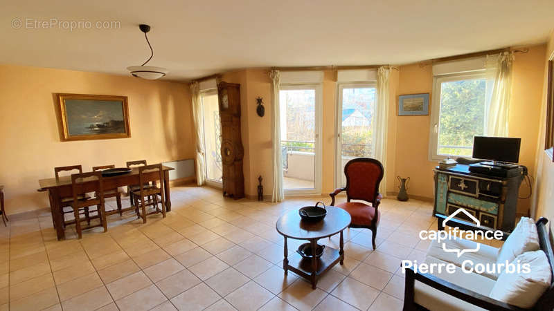 Appartement à LYON-8E