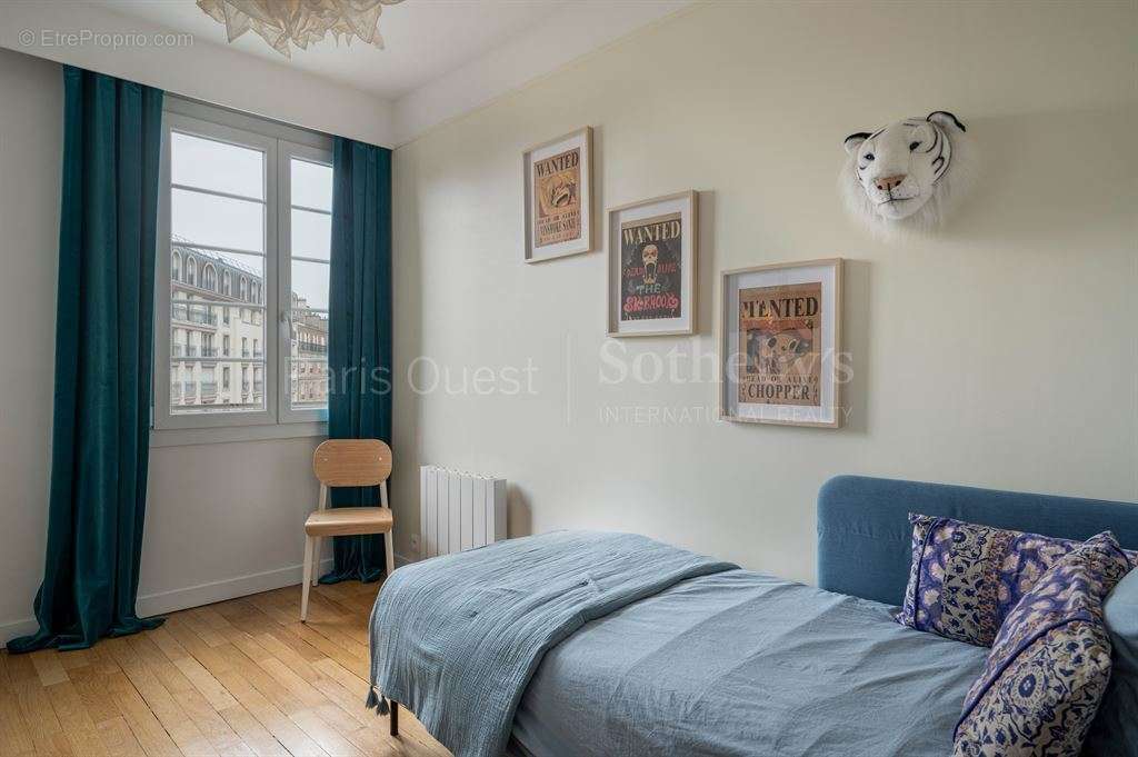 Appartement à ISSY-LES-MOULINEAUX